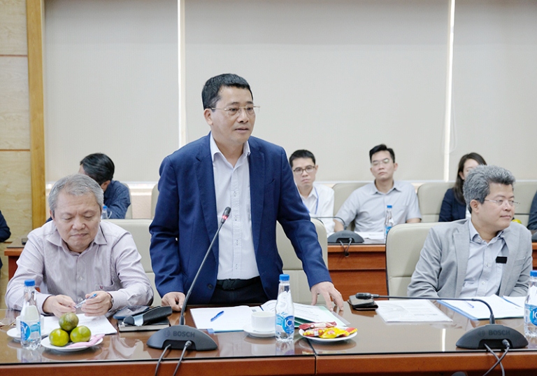 PGS.TS Lê Văn Quảng - Giám đốc Bệnh viện K phát biểu tại cuộc họp